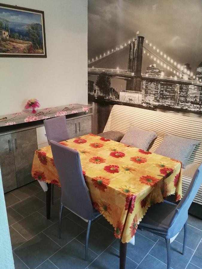 Apartment Luka Trogir Bilik gambar
