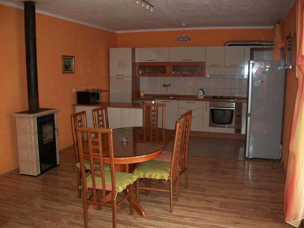 Apartment Luka Trogir Luaran gambar