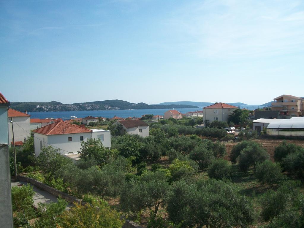 Apartment Luka Trogir Luaran gambar